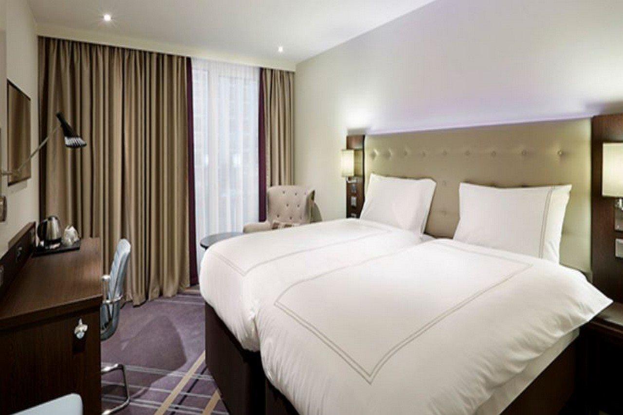 Premier Inn Stuttgart City Europaviertel Εξωτερικό φωτογραφία