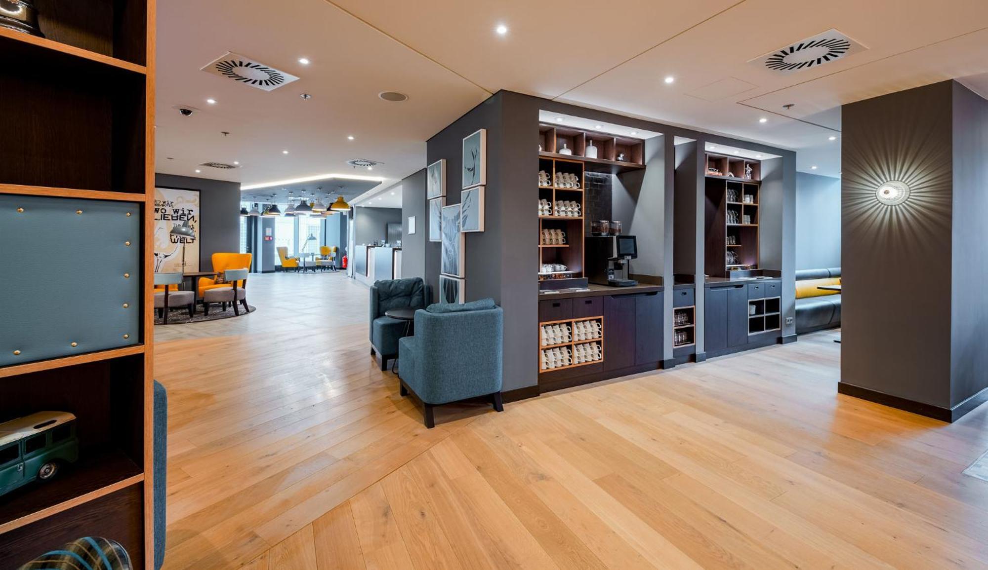 Premier Inn Stuttgart City Europaviertel Εξωτερικό φωτογραφία