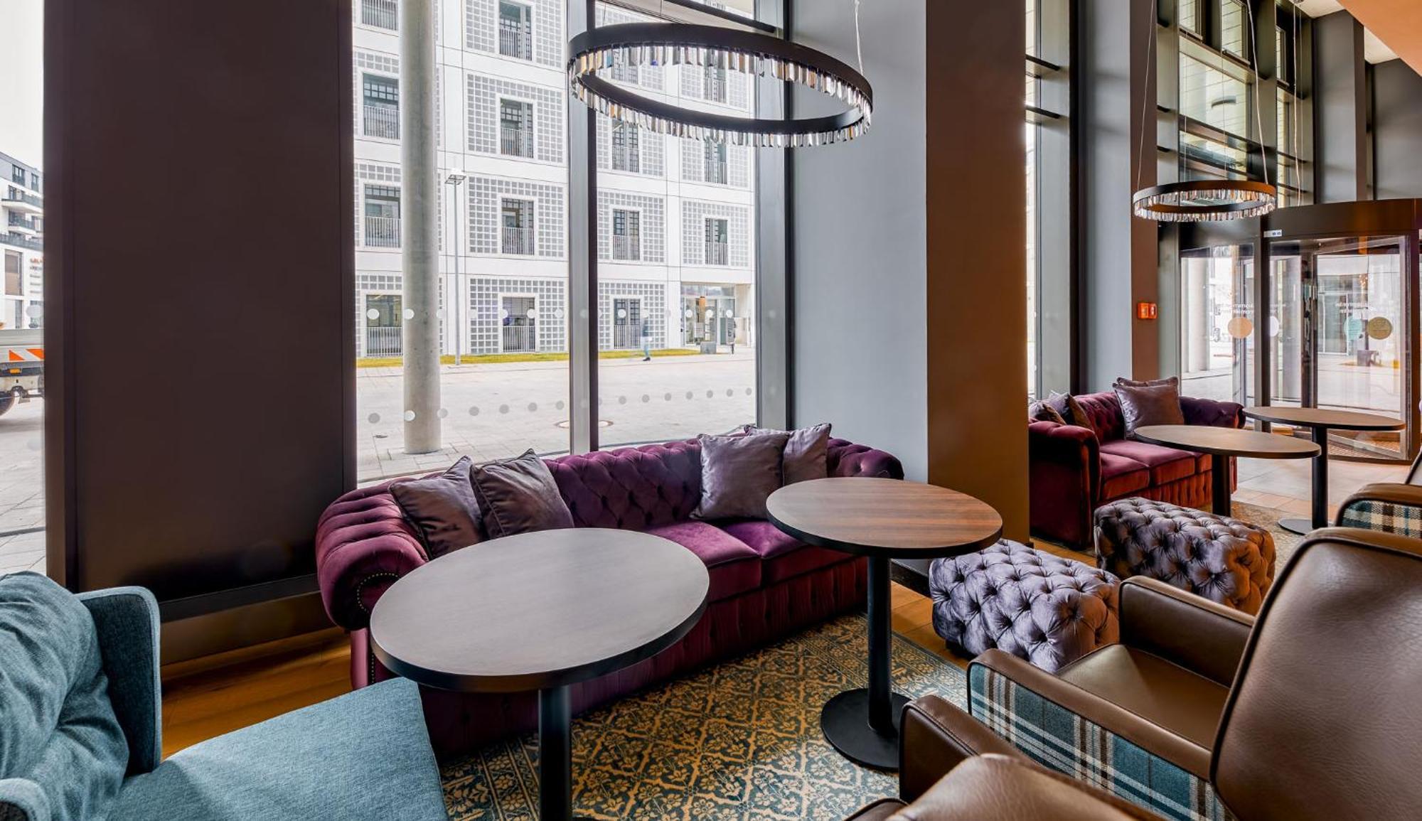 Premier Inn Stuttgart City Europaviertel Εξωτερικό φωτογραφία