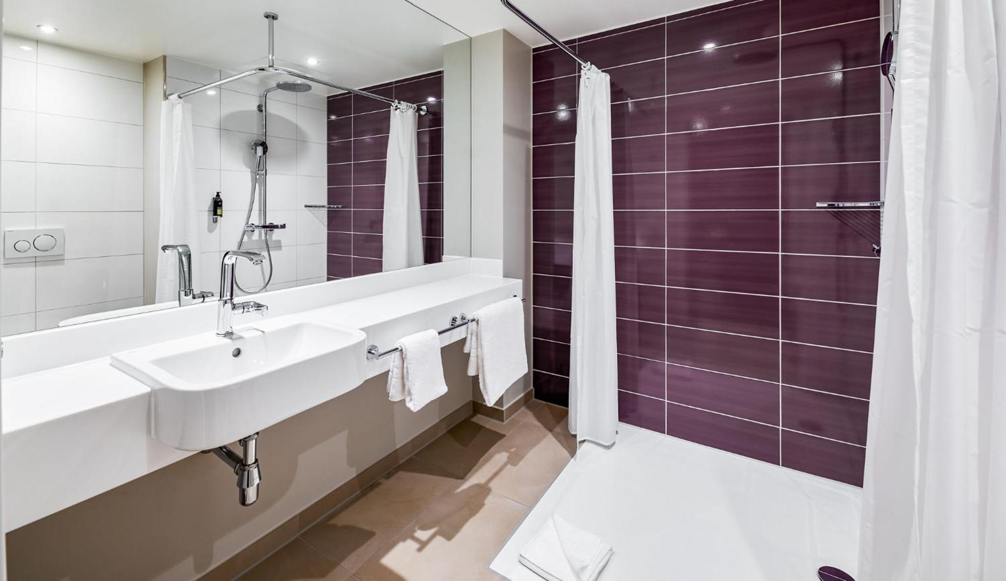 Premier Inn Stuttgart City Europaviertel Εξωτερικό φωτογραφία