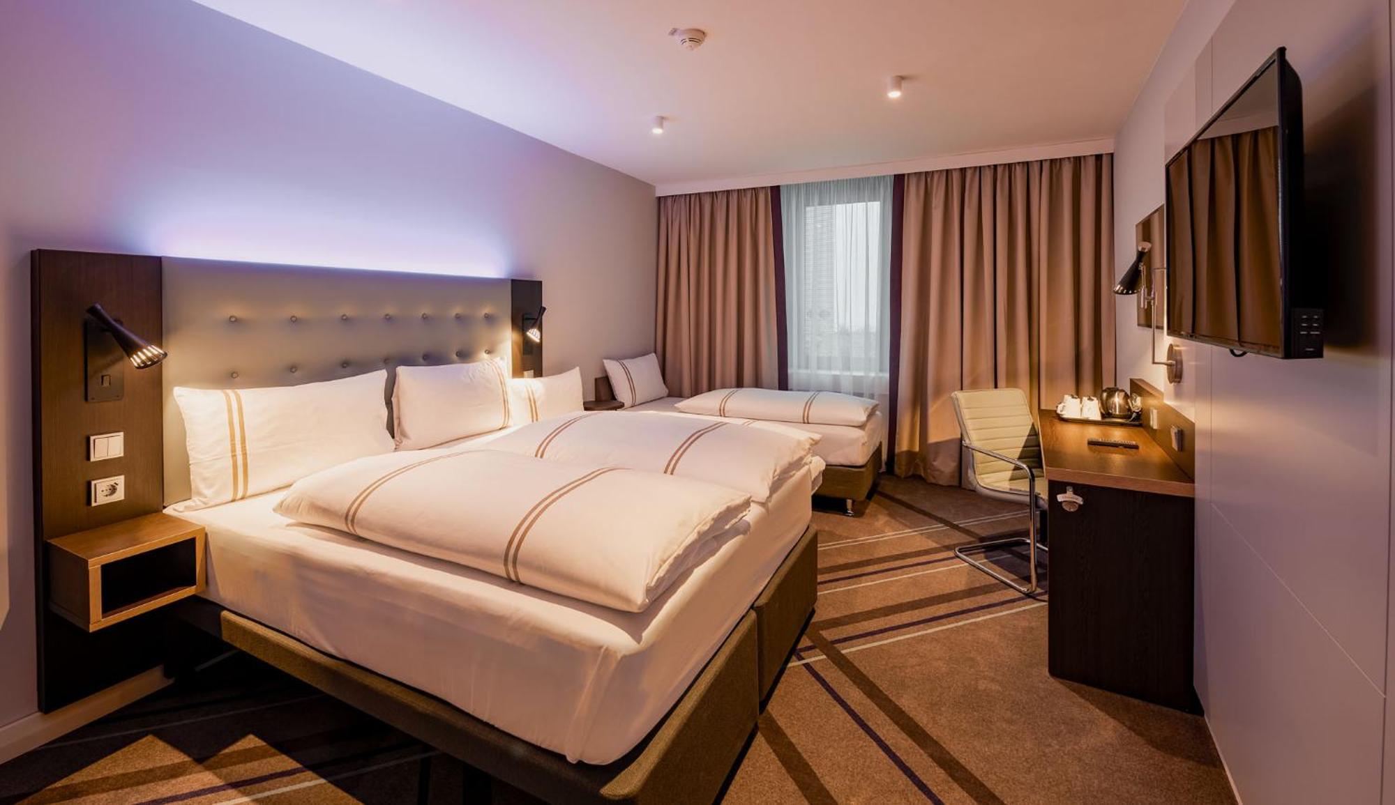 Premier Inn Stuttgart City Europaviertel Εξωτερικό φωτογραφία
